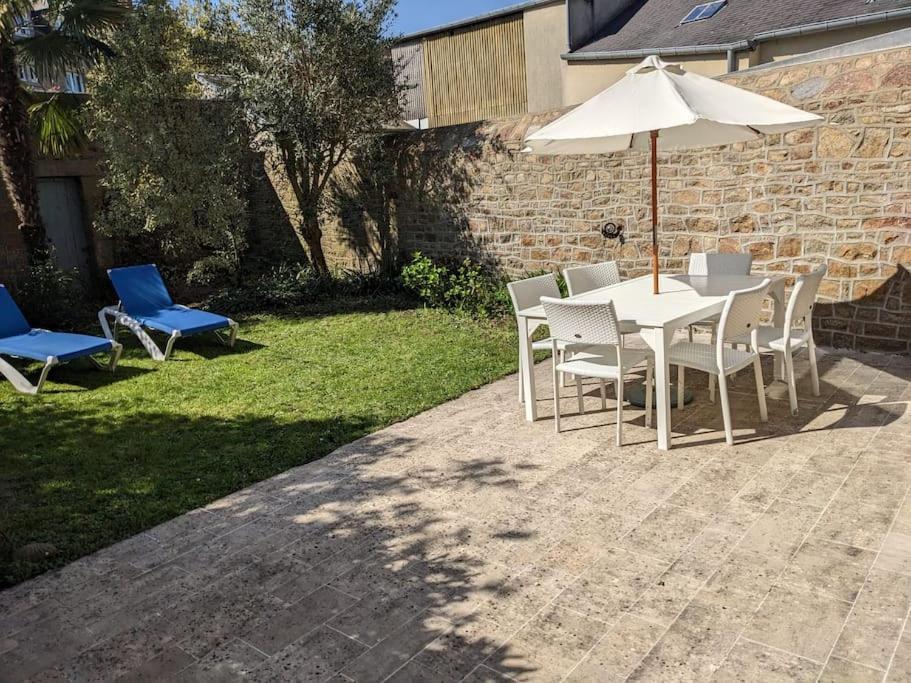Grande Maison De Avec Jardin - Baie Du Mont St Michel *