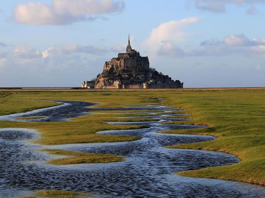 Grande Maison De Avec Jardin - Baie Du Mont St Michel Avranches